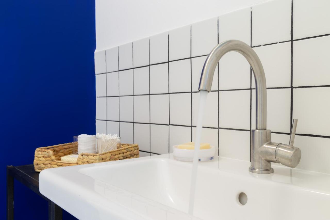 Stylish Loft In The City Center トリエステ エクステリア 写真